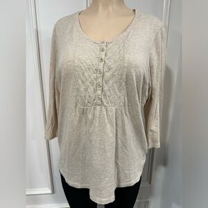 L L Bean Womens Linen Blend Oatmeal Button front 3/4 Sleeve Knit Top Size Medium